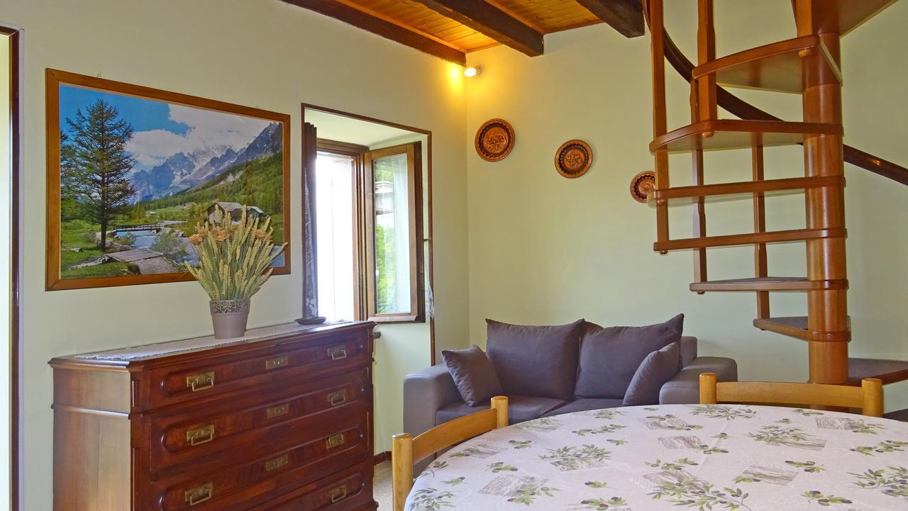 Villa Casa Del Borgo Pregasio Garden And View By Gardadomusmea Tremosine Esterno foto