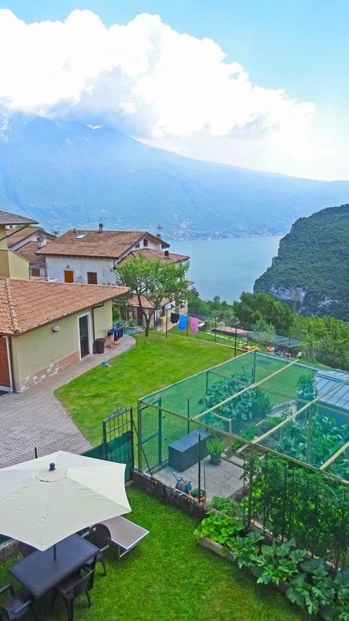 Villa Casa Del Borgo Pregasio Garden And View By Gardadomusmea Tremosine Esterno foto
